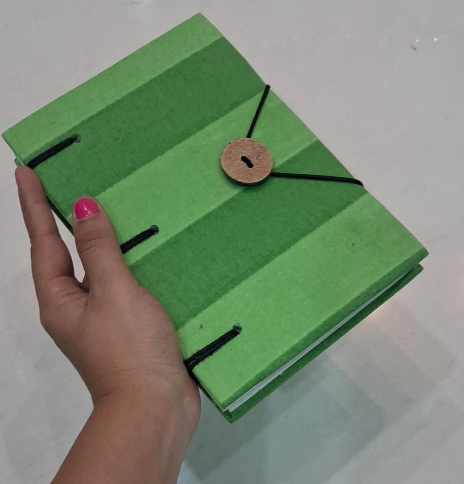 Greeny Fabric Handmade Diary – Notebooks & Notepads on Brown Living™. SKU: KJ20. Img 3.