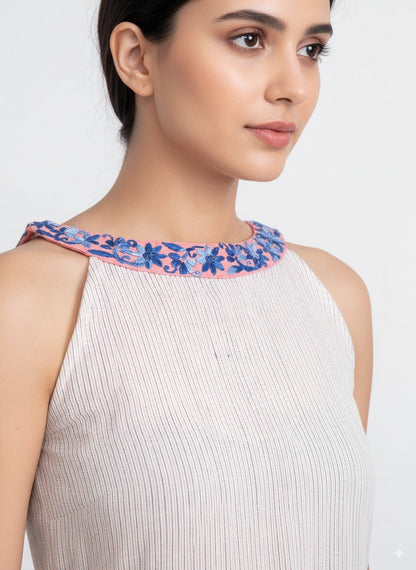 Handcrafted Chikankari Kurta – Ethnic Wear – Womens Kurta on Brown Living™. SKU: K12003. Img 5.