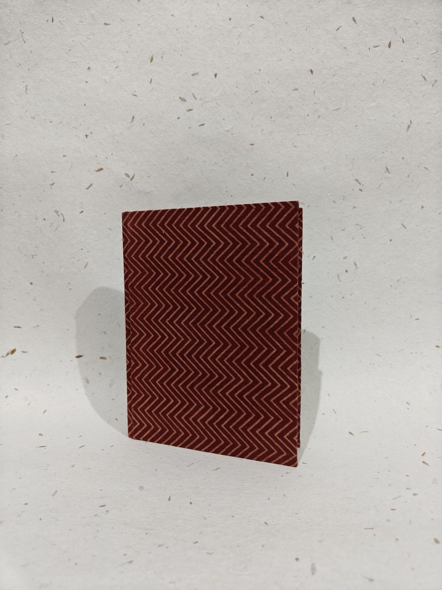 Handcrafted Diaries | Granthika | 7x5 Inch Handmade Notebook – Notebooks & Notepads on Brown Living™. SKU: VDI75001. Img 3.