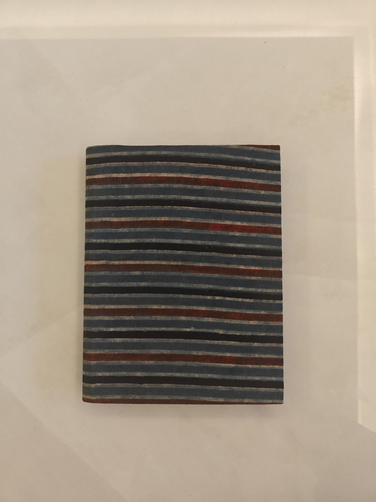 Handcrafted Diaries | Granthika | 7x5 Inch Handmade Notebook – Notebooks & Notepads on Brown Living™. SKU: VDI750010. Img 29.