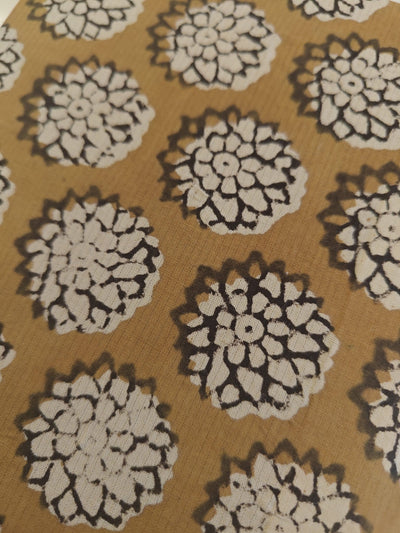 Handcrafted Diaries | Granthika | 7x5 Inch Handmade Notebook – Notebooks & Notepads on Brown Living™. SKU: VDI75009. Img 27.