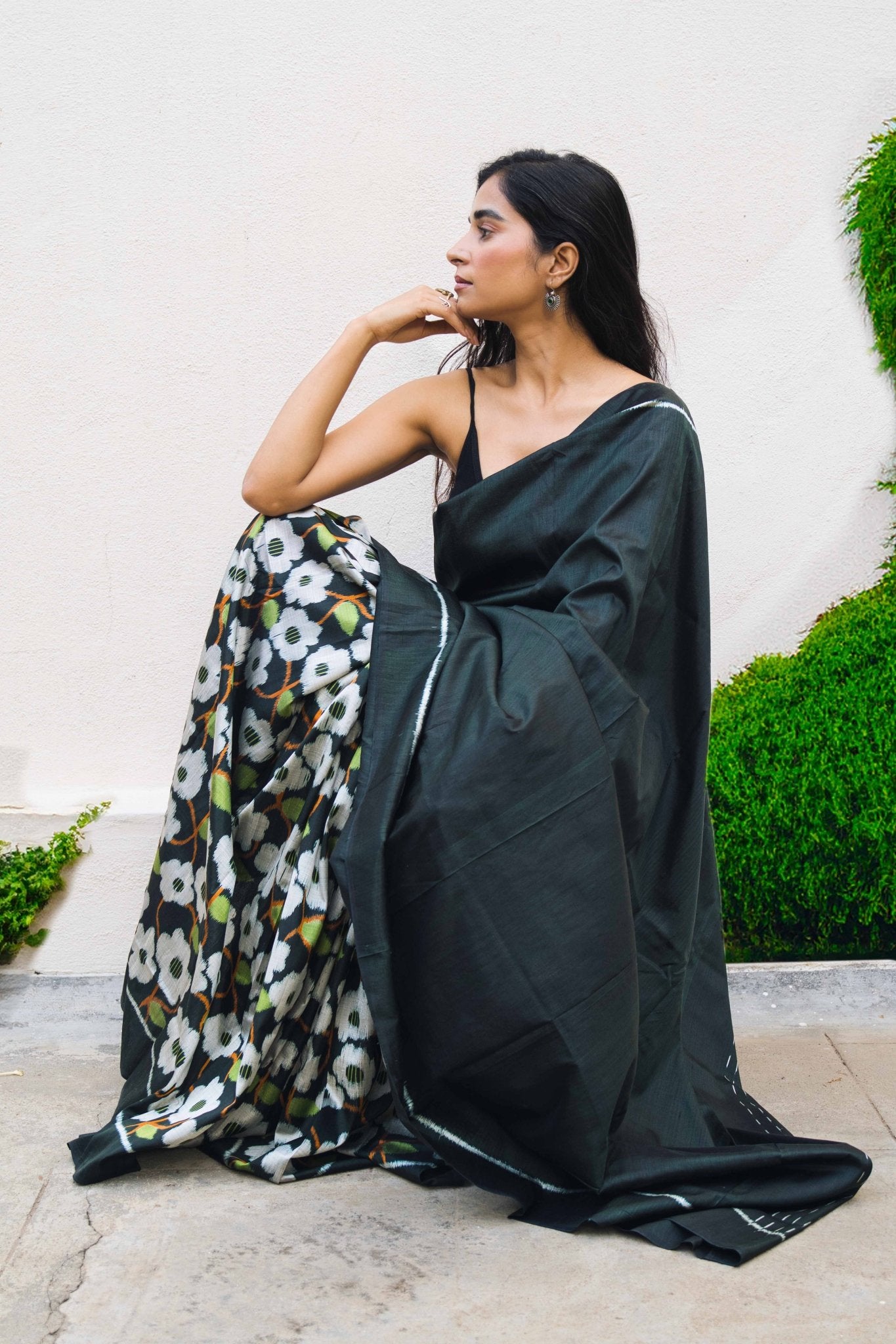 Handcrafted Floral Inspired Bloomgrid Black Silk Saree – Womens Saree on Brown Living™. SKU: SS24SA07. Img 2.