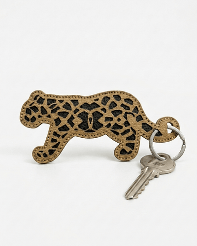 Handcrafted Leopard Keychain | Handmade Animal-Themed Keychain – Gift on Brown Living™. SKU: KC046. Img 2.