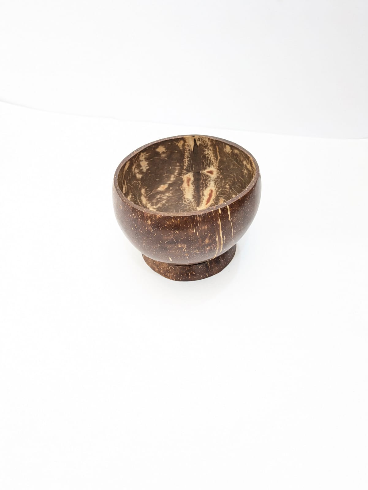 Handcrafted Natural Coconut Coconut Shell Soup Bowl – Kitchen Organizers on Brown Living™. SKU: KOTT015. Img 4.