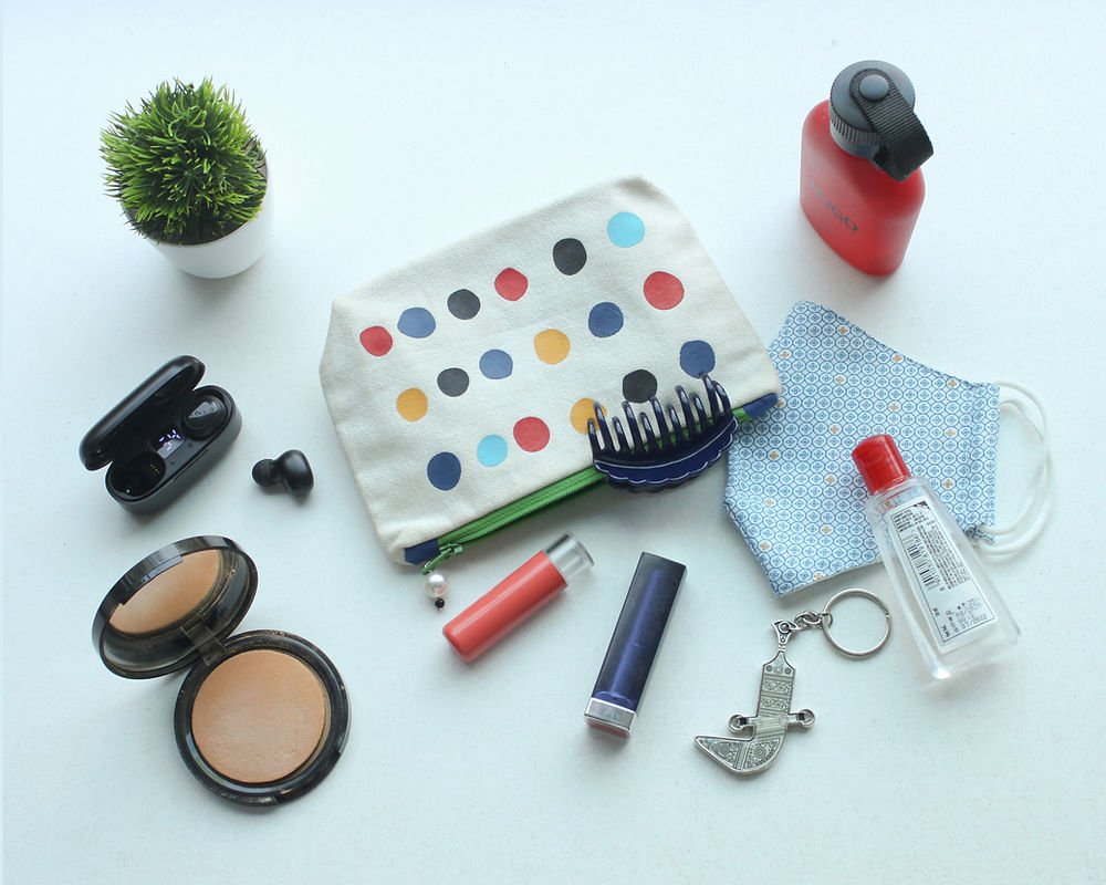 Handcrafted Travel Organizer Set | Eco - Friendly Travel Essentials – Organizers on Brown Living™. SKU: ANTHCMOIPDP. Img 27.