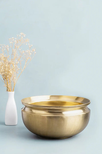 Handmade Bronze Pana/ Vengala Chatti (9inches) – Cookware on Brown Living™. SKU: Bronze - Pana/Chatti - 3000g - packof1. Img 2.