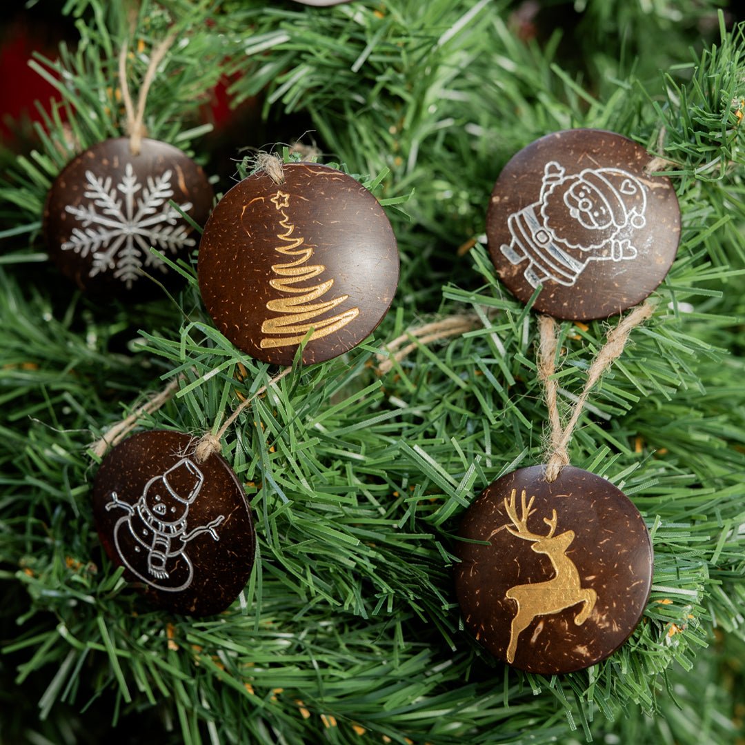Handmade Coconut Shell Christmas Hangings (Set of 6) – Gift on Brown Living™. SKU: TGAHANGPOLSD1. Img 4.