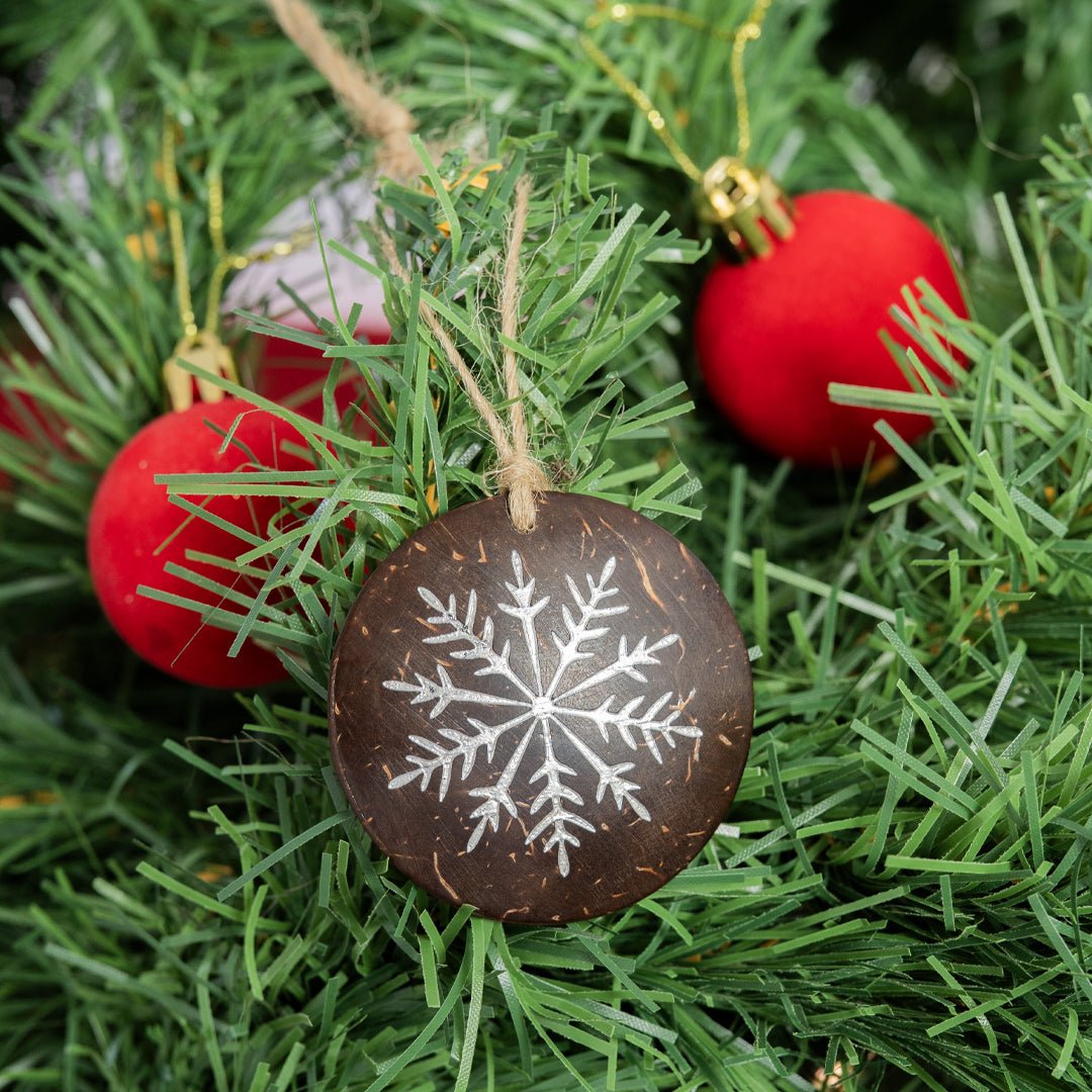 Handmade Coconut Shell Christmas Hangings (Set of 6) – Gift on Brown Living™. SKU: TGAHANGPOLSD1. Img 7.