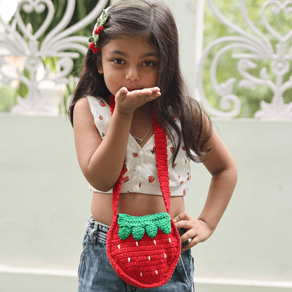 Handmade Strawberry Crochet Bag – Kids Bags on Brown Living™. SKU: SARKID09. Img 1.