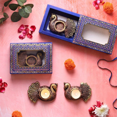 Hans T Light Set – Traditional Decorative Set – Home Decor on Brown Living™. SKU: D45. Img 4.