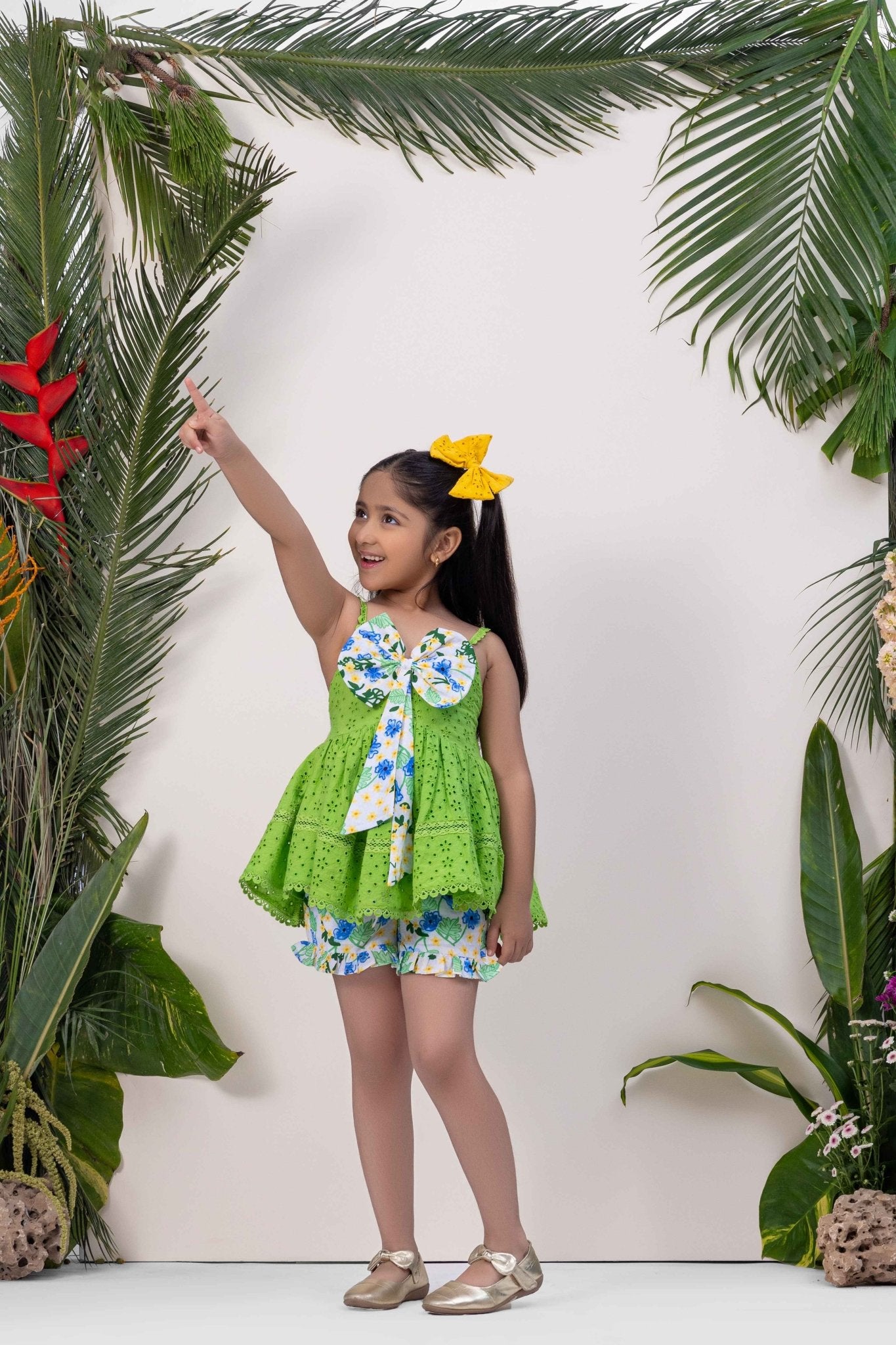 Harbor Relaxed Fit Linen Co - ord for Stylish Little Girls – Kids Daywear Sets on Brown Living™. SKU: ML-EN-HS-3423to4. Img 1.