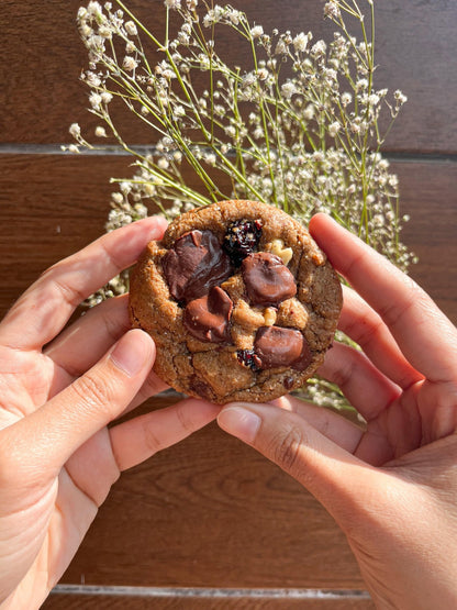 Heart Healthy Cookie | Vegan, Gluten Free, Refined Sugar Free | 6 Pcs – Healthy Snacks on Brown Living™. SKU: KSS002. Img 1.