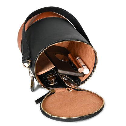 Hemera (Black & Gingerbread) | Women's Bag made with Apple Leather – Womens Handbag on Brown Living™. SKU: BGH 5001. Img 4.