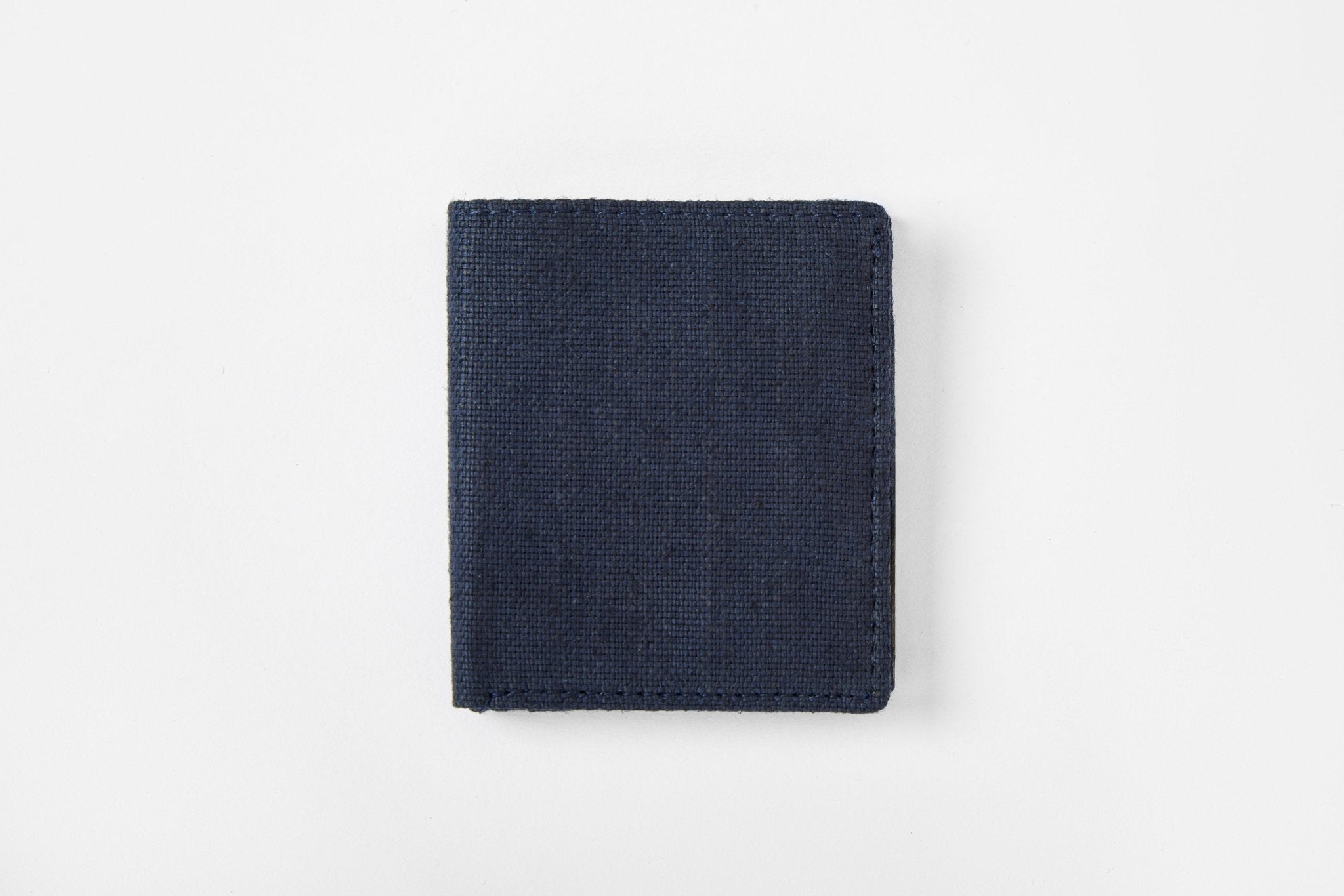 Hemp Men’s Wallet | Eco - Friendly & Sustainable Vegan Wallet for Men – Mens Wallet on Brown Living™. SKU: GWL01-NAVYBLUE. Img 4.