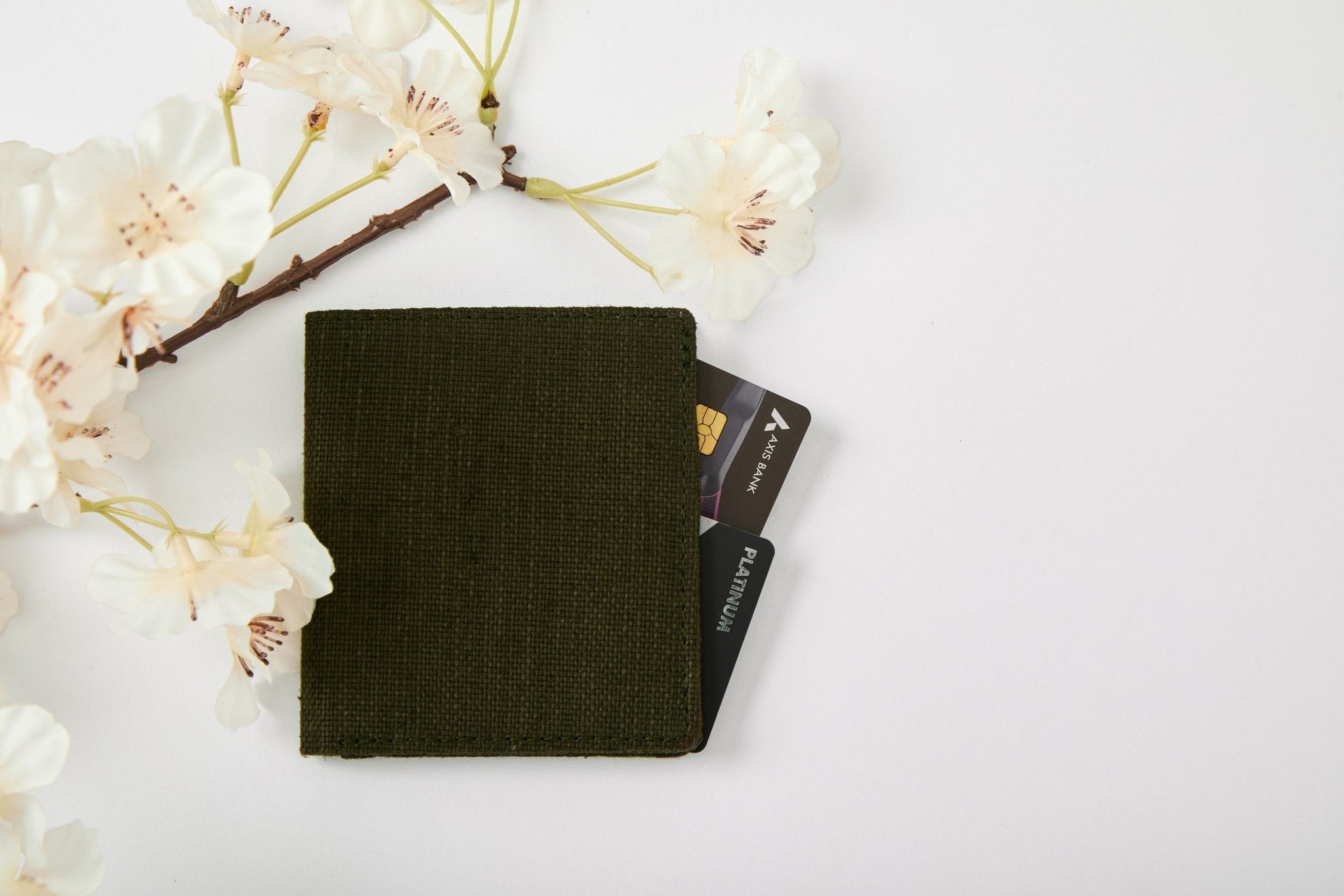 Hemp Men’s Wallet | Eco - Friendly & Sustainable Vegan Wallet for Men – Mens Wallet on Brown Living™. SKU: GWL01-OLIVE. Img 9.
