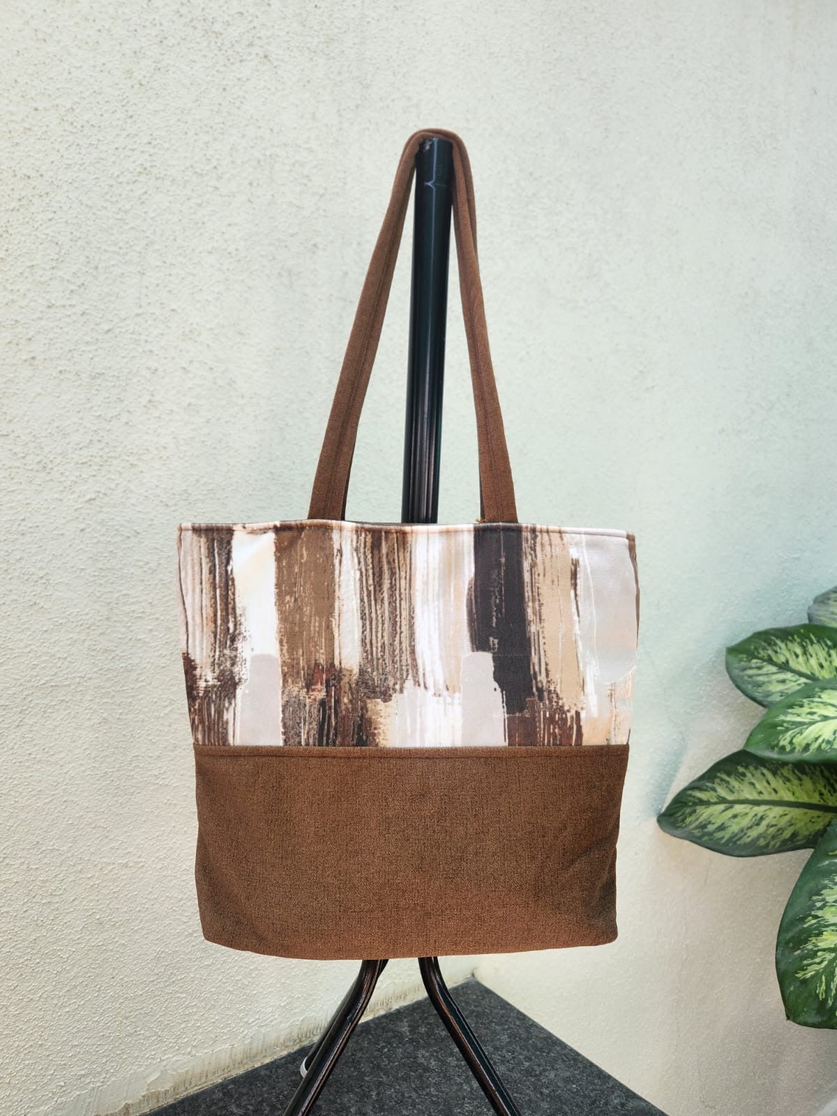 Hemp Tote Bag | Handcrafted Everyday Carry Bag – Tote Bag on Brown Living™. SKU: BLIA01_Design5. Img 7.