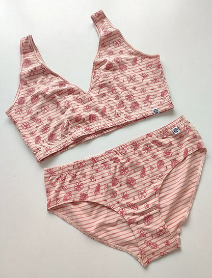 Hibiscus Print Deep V Cotton Co - ord Lingerie Set – Womens Underwear on Brown Living™. SKU: Co - OrdPinkHibiscus - XS. Img 3.