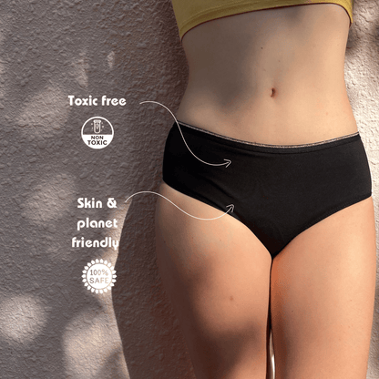 Hipster Heavy Flow | Reusable Sanitary Panty for Period Protection – Menstrual Cup on Brown Living™. SKU: CHHBLXS. Img 3.
