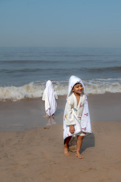 Hooded Baby & Kids Towel in Elle Earthy Print – Bath Linens on Brown Living™. SKU: MSY-00431B-Earthy. Img 2.