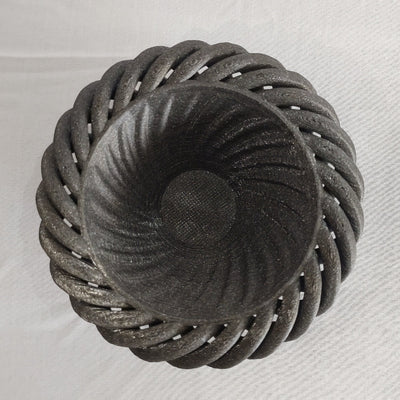 Hurricane Innard Plant - Based Twinkling Black Bowl – Home Decor on Brown Living™. SKU: HUINEDPLTKA082. Img 2.