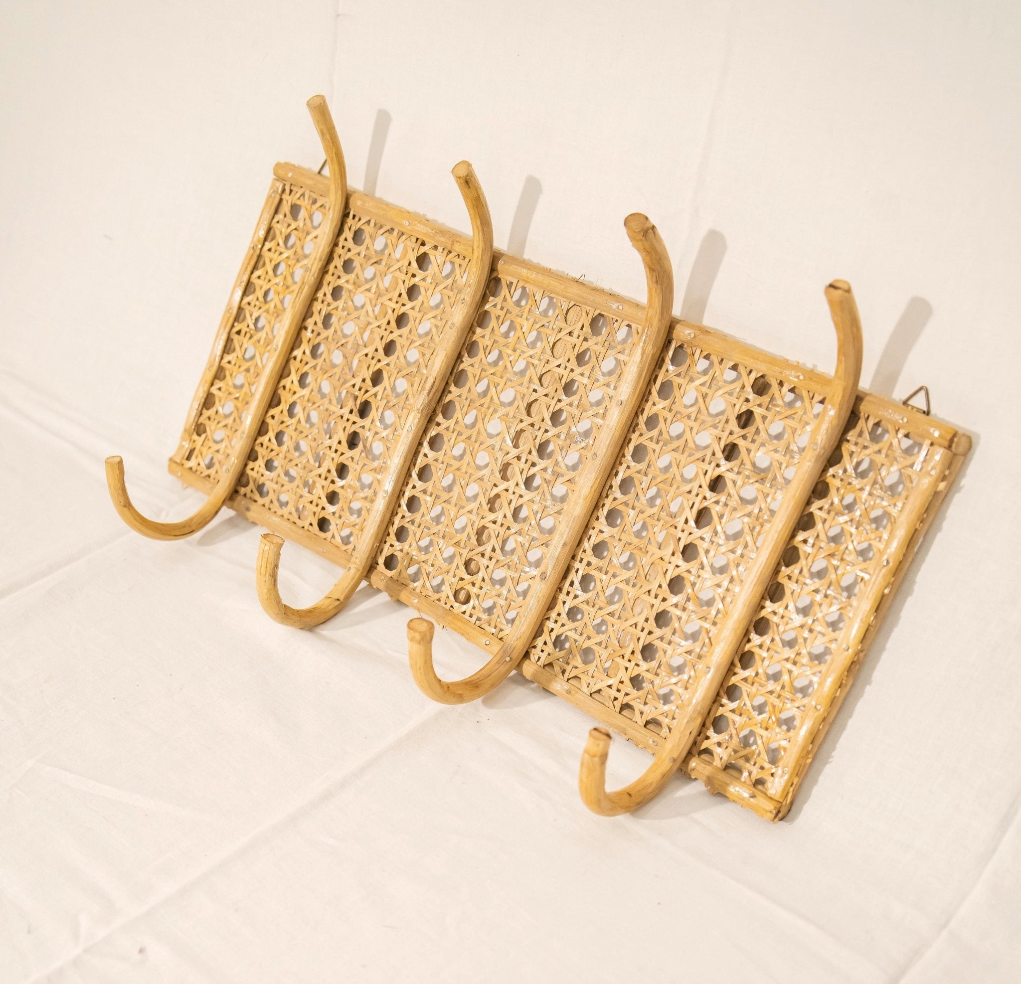 Jaal Hook Organiser | Handcrafted Wall Hanger for Keys & Accessories – Organizers by AJAARA available on Brown Living™. . SKU: SYMWA001. Img 2.