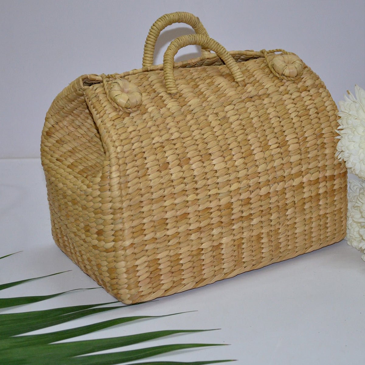 Kauna Lunch & Picnic Basket Medium Natural – Baskets & Boxes by DHARINI available on Brown Living™. . SKU: KALUNB005A. Img 4.