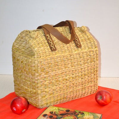 Kauna Lunch & Picnic Basket Natural – Baskets & Boxes on Brown Living™. SKU: KAPBAS027A-large. Img 5.