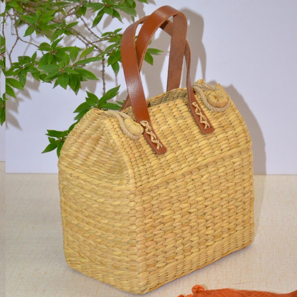 Kauna Lunch & Picnic Basket Natural – Baskets & Boxes on Brown Living™. SKU: KAPBAS038A. Img 13.