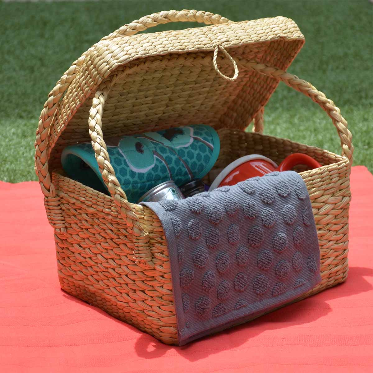 Kauna Lunch & Picnic Basket - Small Natural – Baskets & Boxes on Brown Living™. SKU: KASBAS010A. Img 2.