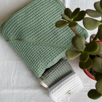 Kids Organic Cotton Waffle Hooded Towel Set – Kids Travel Accessories on Brown Living™. SKU: HOD - TWL - MNT. Img 5.