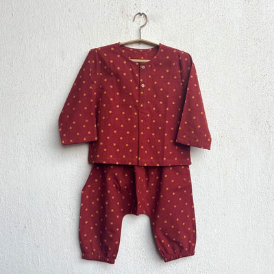 Kids Unisex Organic Cotton Madder Raidana Print Kurta and Pants – Kids Daywear Sets on Brown Living™. SKU: RAI - RED - KURPJ - 69 - 0322. Img 1.