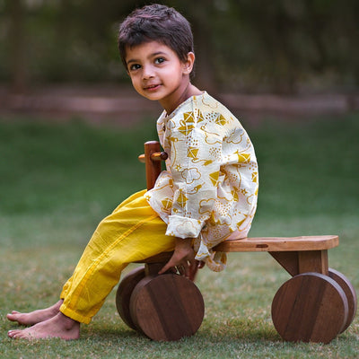 Kids Unisex Organic Cotton Patang Kurta with Yellow Pants – Kids Daywear Sets on Brown Living™. SKU: PAT - YWL - KURPJ - 69 - 0322. Img 3.