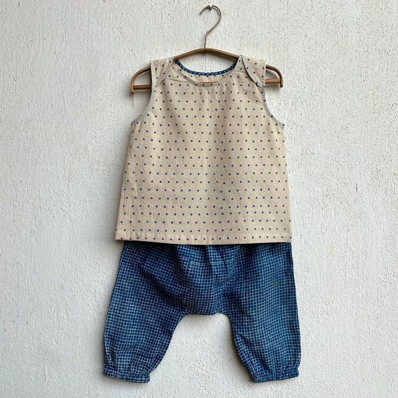 Kids Unisex Organic Cotton Zoo Raidana Jhabla with Pants | Verified Sustainable Kids Daywear Sets on Brown Living™