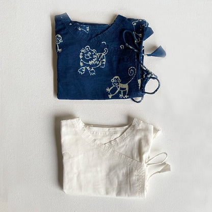 Kids Unisex Organic Newborn Jabla– Indigo Zoo + White Ajrakh – Kids Daywear Sets on Brown Living™. SKU: ZOOWHT-COMBOANG-NB. Img 5.