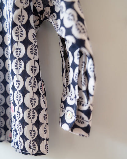 Lata Cotton Monstera Print Full Sleeve Shirt – Kids Ethnic Sets by Love The World Today available on Brown Living™. 6 - 12 M . SKU: C34B4MS612. Img 4.