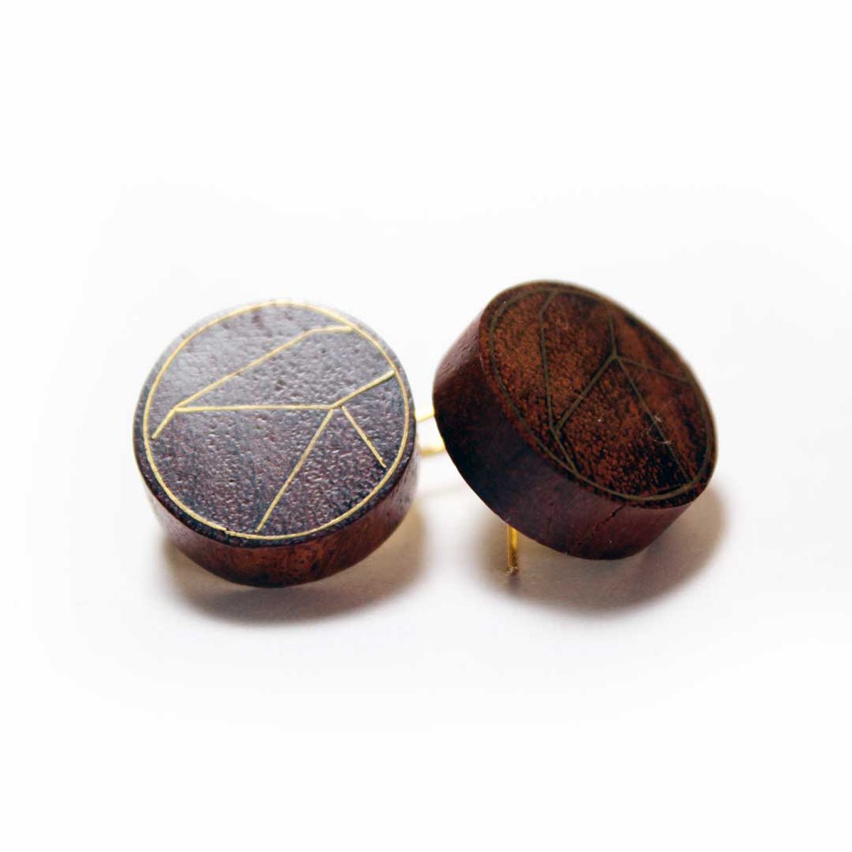 Lineae Taarkashi Wooden Earring - Brass Inlay Craft – Jewellery on Brown Living™. SKU: UATRWJ001. Img 3.