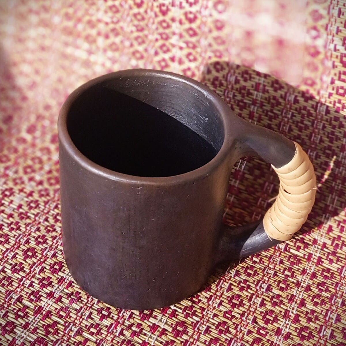 Longpi Black Pottery Coffee Mug Large - Round – Mugs by Terracotta by Sachii available on Brown Living™. . SKU: SACHII017. Img 3.