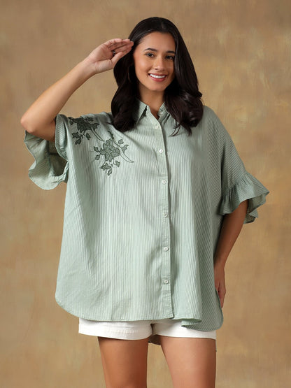 Lucknowi Chikankari Oversize Shirt | Hand Embroidered Cotton Shirt – Womens Shirt on Brown Living™. SKU: IHTCOS02SG. Img 4.