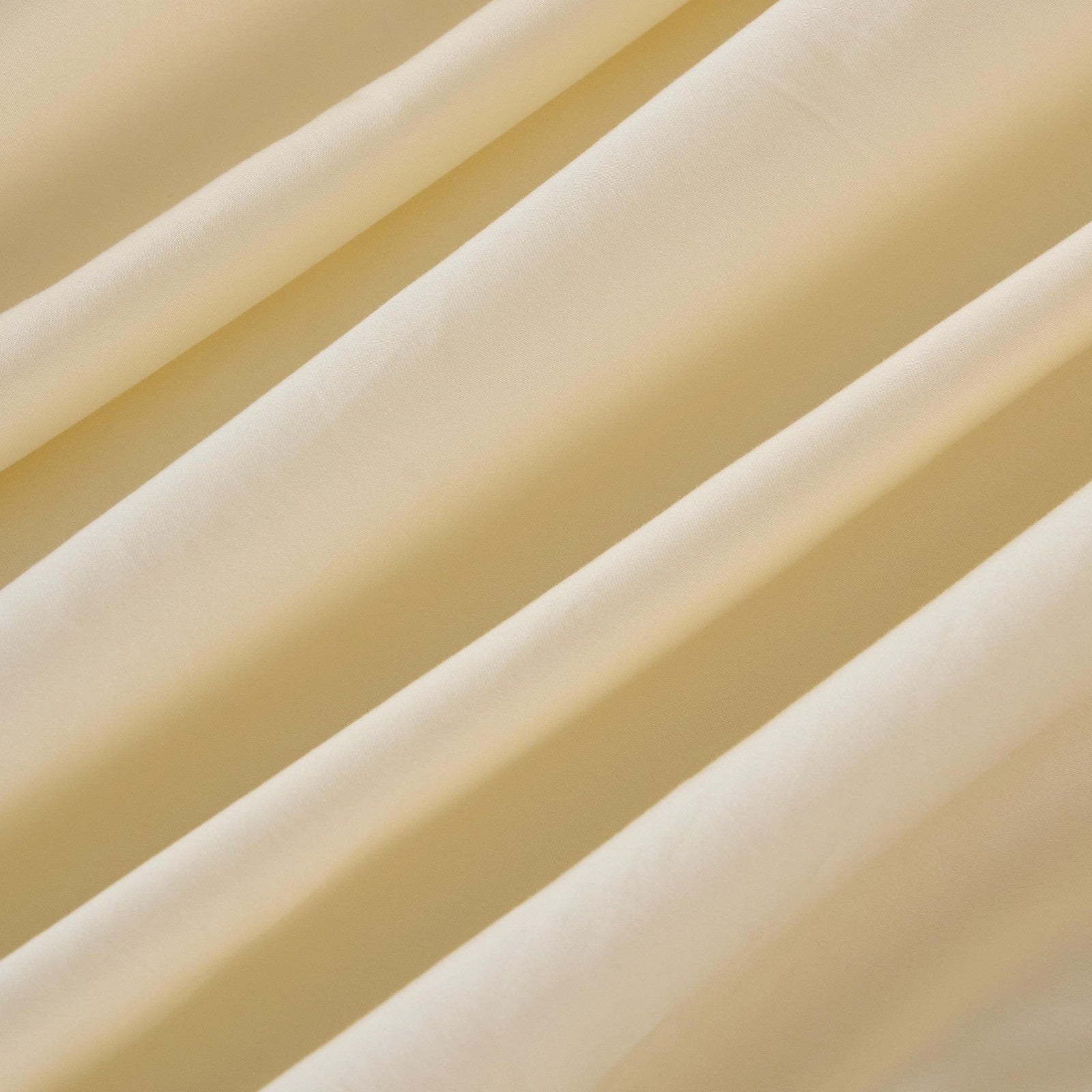 Luxury Organic Sateen Pillowcase | Soft Breathable Organic Cotton – Bed Linens on Brown Living™. SKU: SHSS2512-01DC-05. Img 2.