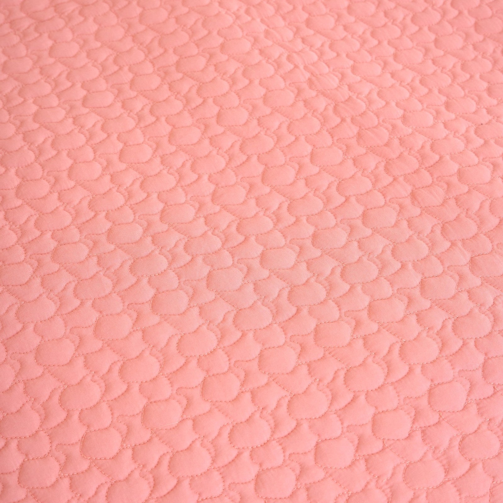 Luxury Pink Cotton Satin Razai | Soft Lightweight Quilt 200 GSM – Bed Linens on Brown Living™. SKU: TEE2513-P-1N. Img 4.