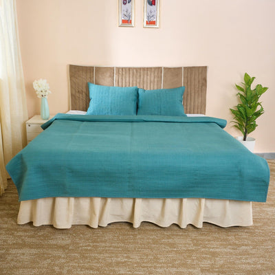 Luxury Teal Cotton Satin Razai | Soft Lightweight Quilt 200 GSM – Bed Linens on Brown Living™. SKU: TEE2517-B-2N. Img 1.