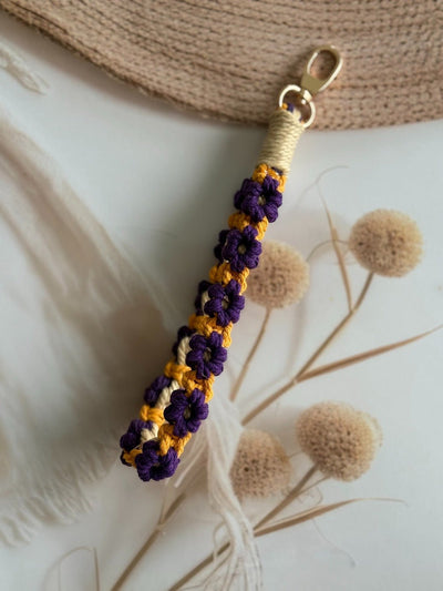 Macramé Flower Wristlet Keychain Handmade Wrist Strap Keychain – Gift on Brown Living™. SKU: FW009. Img 5.
