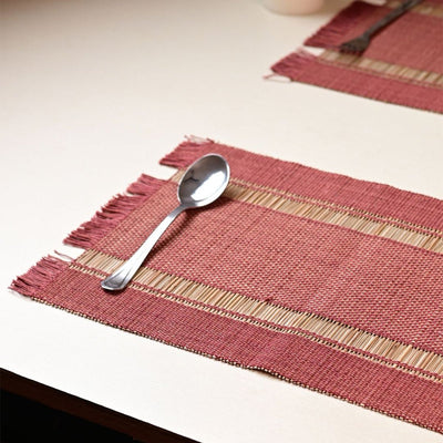 Madurkathi Table Mats – Handwoven Sustainable Dining Set – Table Linens on Brown Living™. SKU: MDTR1115APRDS4. Img 7.