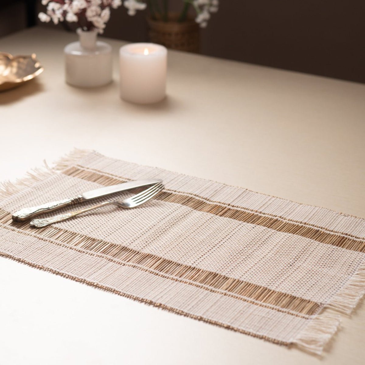 Madurkathi Table Mats – Handwoven Sustainable Dining Set – Table Linens on Brown Living™. SKU: MDTR1115WHTS4. Img 2.