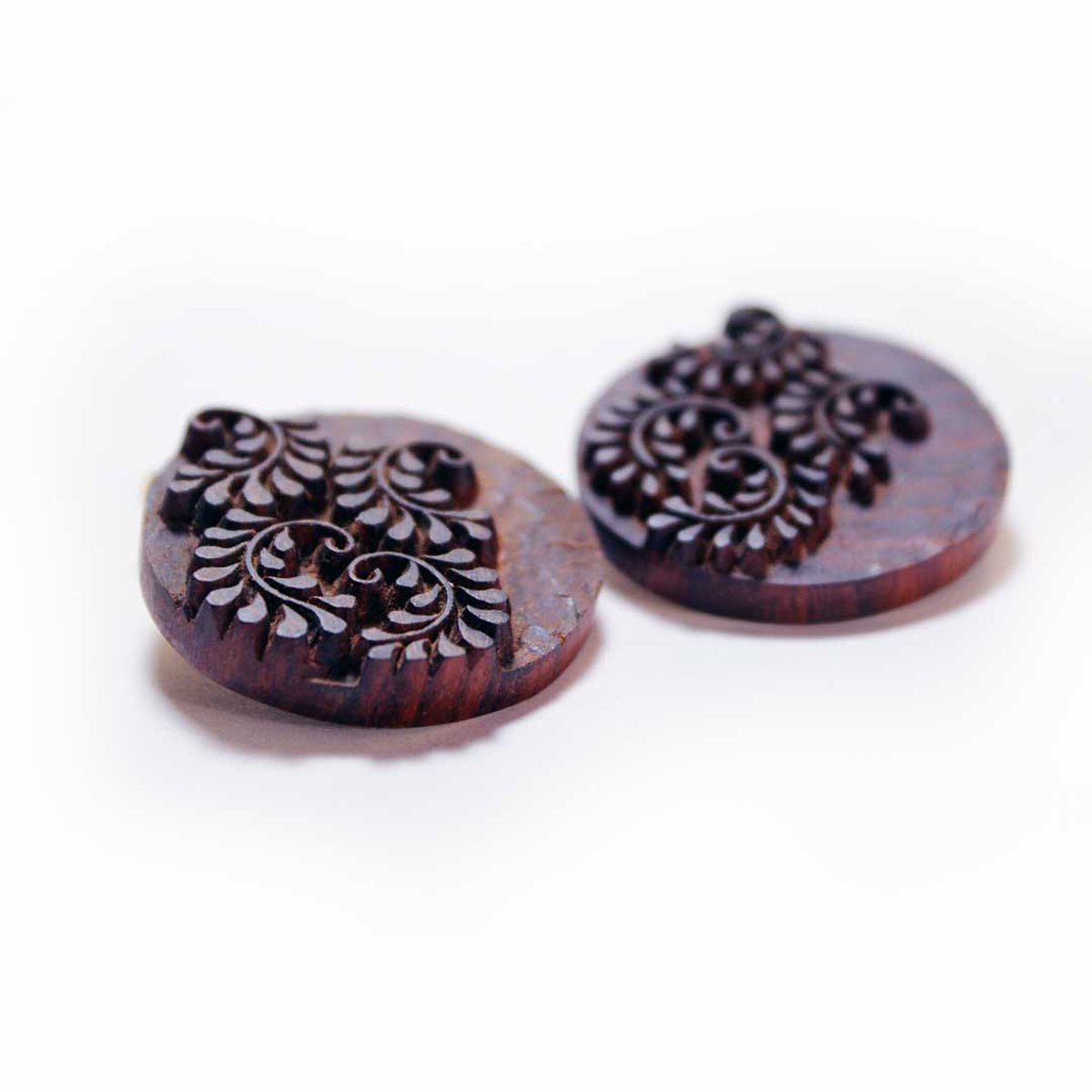 Magha Rekh Wooden Earrings With Wood Block Carving – Jewellery on Brown Living™. SKU: UARKHWJER004. Img 4.