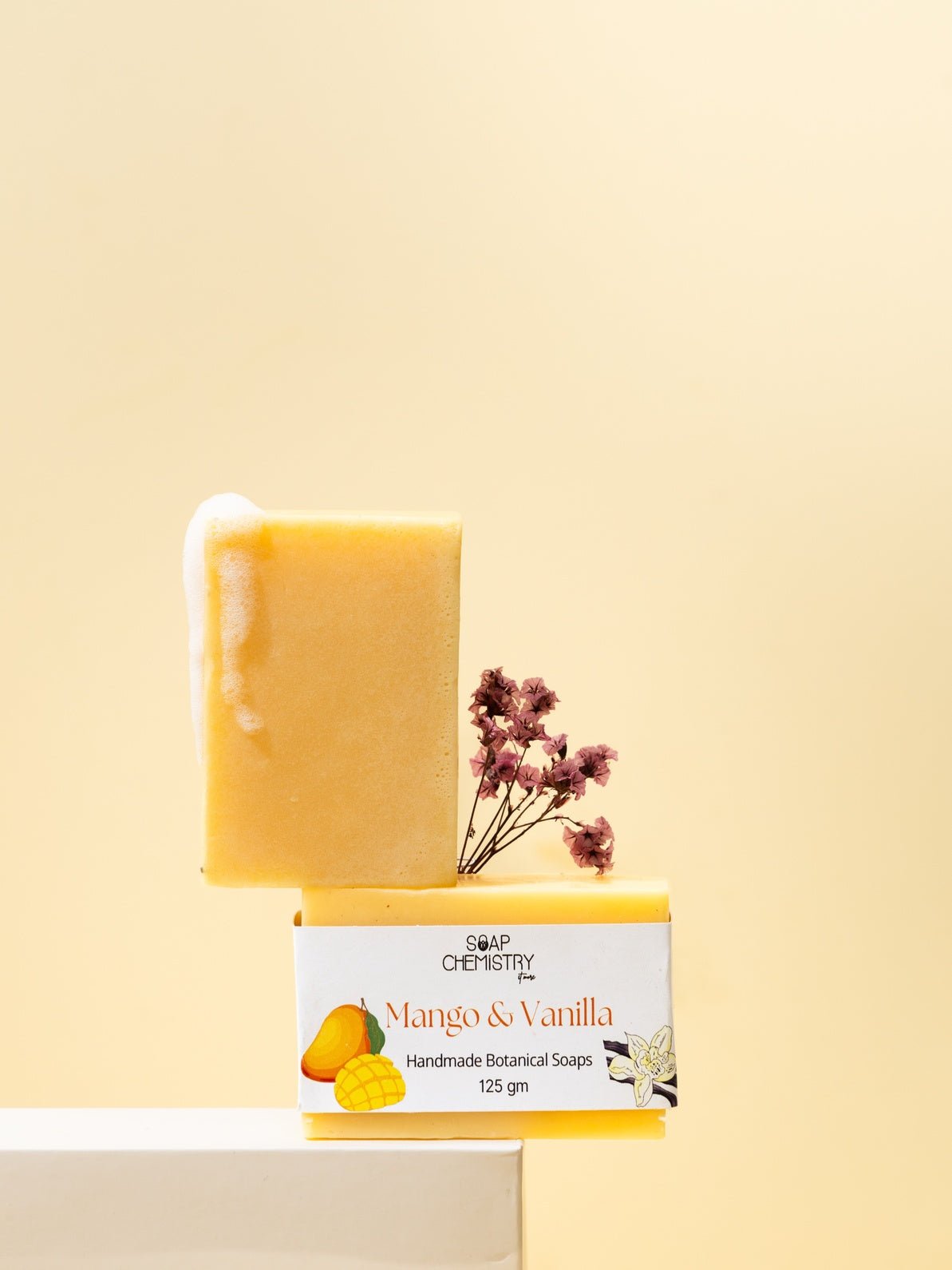 Mango & Vanilla Soap Bar 125g | Fruity Moisturizing Bath Soap – Body Soap on Brown Living™. SKU: SC-17. Img 1.