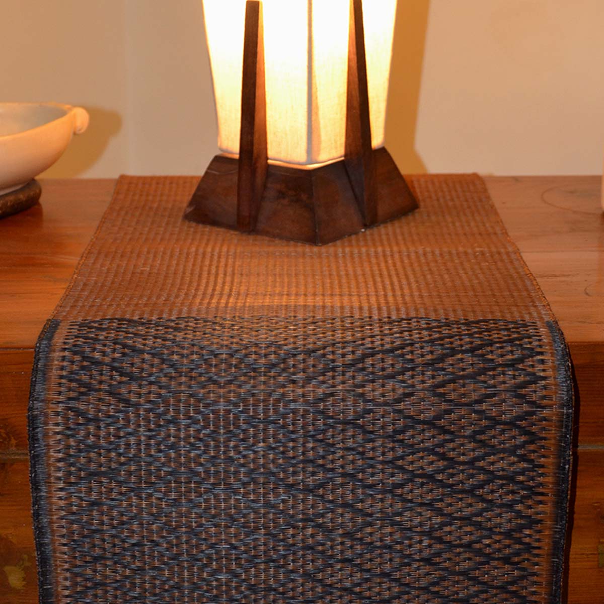 Masland Table Runner – Table Linens on Brown Living™. SKU: MKMRUN010G - n. Img 5.