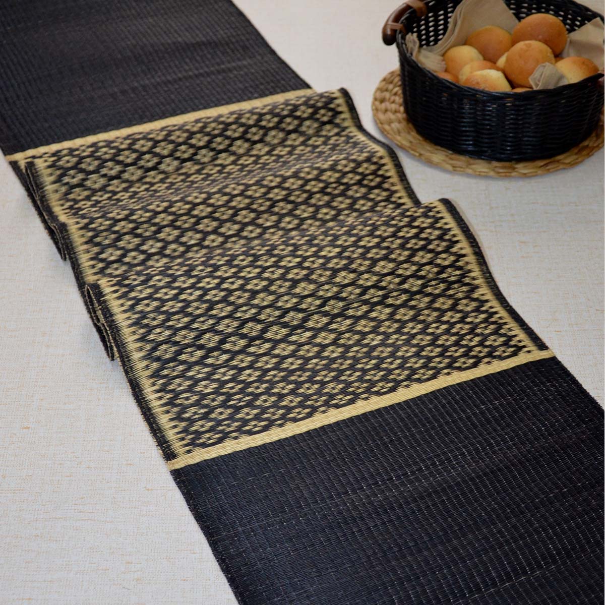 Masland Table Runner – Table Linens on Brown Living™. SKU: MKMRUN010G - n. Img 4.