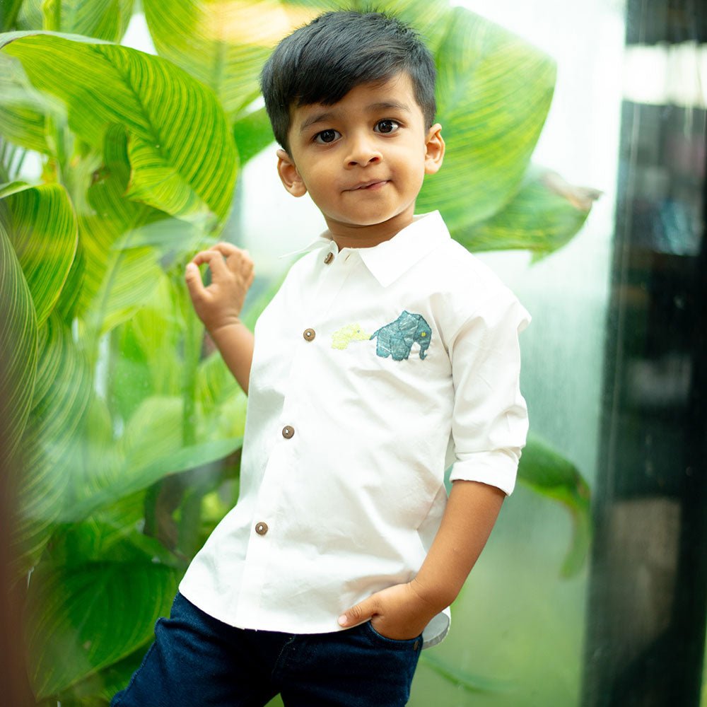 Mini Elephants Embroidered Organic Cotton Shirt - White – Kids Shirts on Brown Living™. SKU: NANFS001EMB052 - 24M. Img 3.
