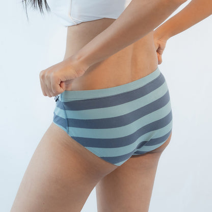 Mint & Ice Cotton Hipsters – Pack of 2 – Womens Accessories on Brown Living™. SKU: 003BAsky - NavyXS. Img 3.
